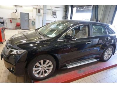Пороги алюминивые Brilliant Silver Турция для Volvo XC60 2008-2017