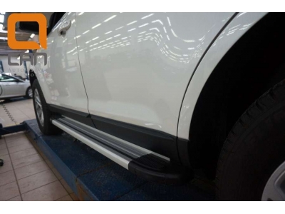 Пороги алюминивые Brilliant Silver Турция для Volvo XC60 2008-2017